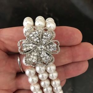 Jewelry - Two faux pearl beaded bracelets. Jewelry - Two faux pearl beaded bracelets.